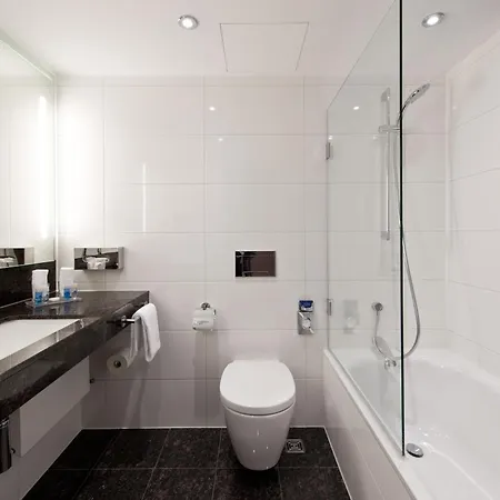 Maritim Szálloda 4*